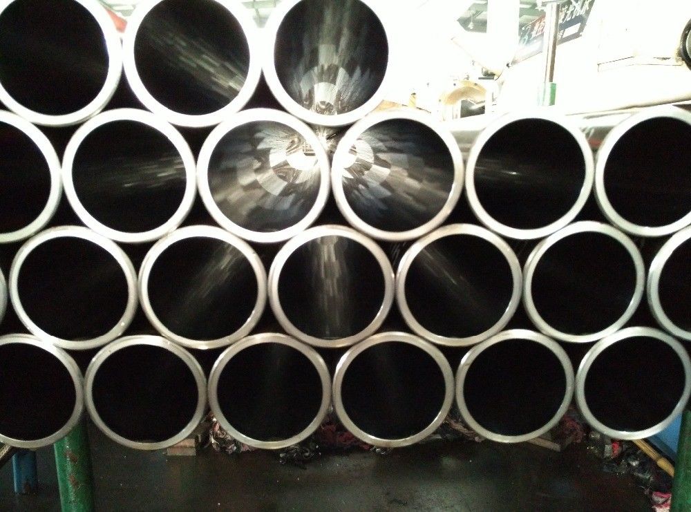 Professional Manufacture Round Manufacturer Price Carbon Steel Pipe