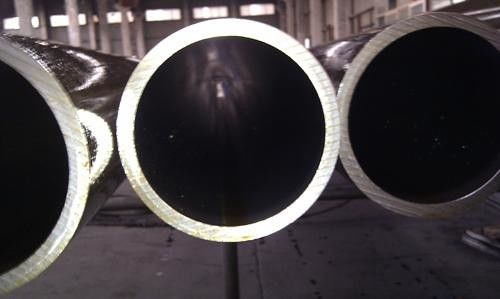 Cold Drawn Oil Hydraulic Cylinder Tube , Automotive Precision Steel Pipe 1 - 35mm Thickness